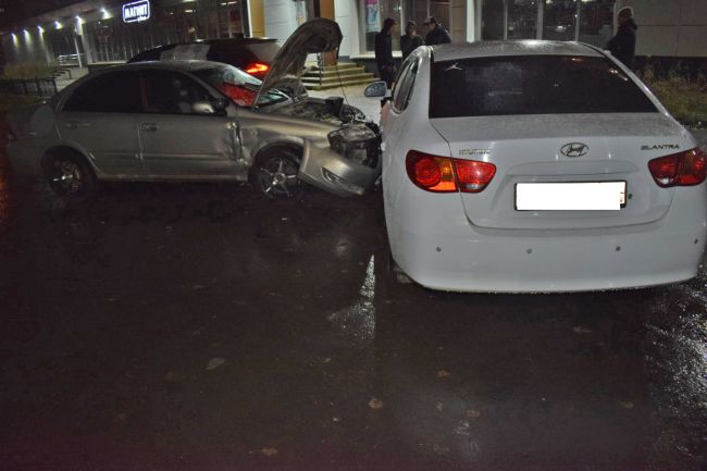 Ухта 4 авто пострадали в ДТП